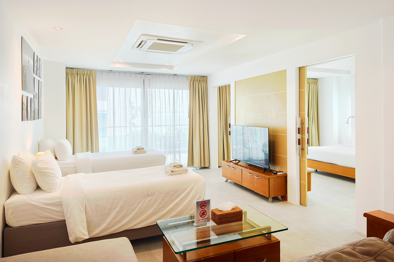 Family Sea View Suite